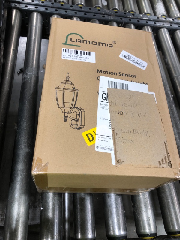 Photo 1 of Lamomo Motion Sensor Outdoor Lights, Dusk to Dawn Outdoor Lighting, Exterior Aluminum Waterproof Porch Lights for Patio Front Door Garage?1 Pack