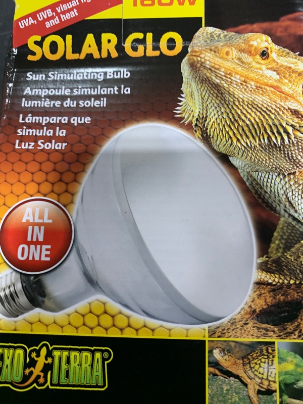Photo 1 of 160-watt Exo Terra Solar-Glo High Intensity Self-Ballasted Uv/Heat Mercury Vapor Lamp, vapor bulbs