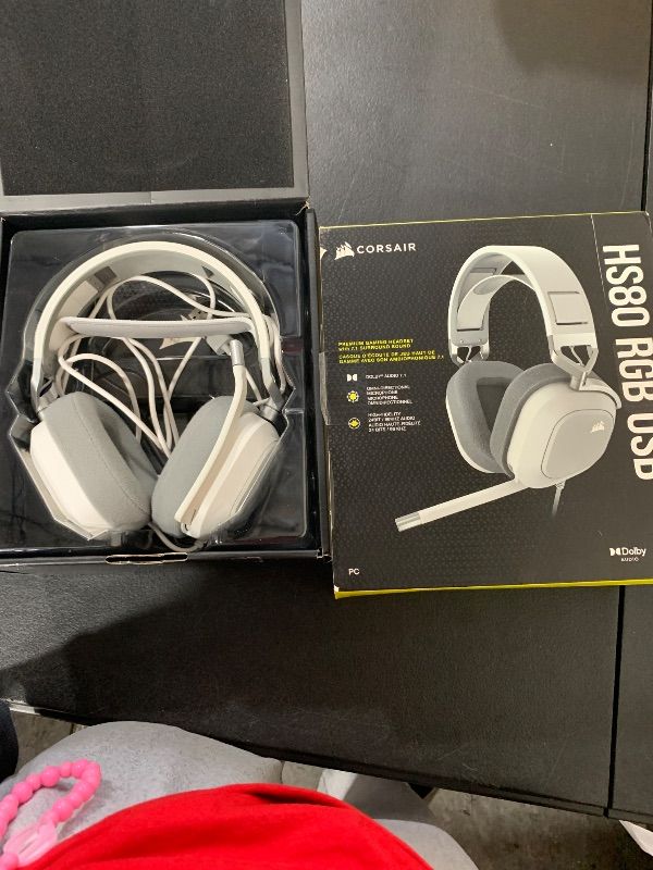 Photo 1 of Corsair HS80 RGB USB Premium Gaming Headset with Dolby Audio 7.1 Surround Sound (Broadcast-Grade Omni-Directional Microphone, Memory Foam Earpads, High-Fidelity Sound, Durable Construction) White
