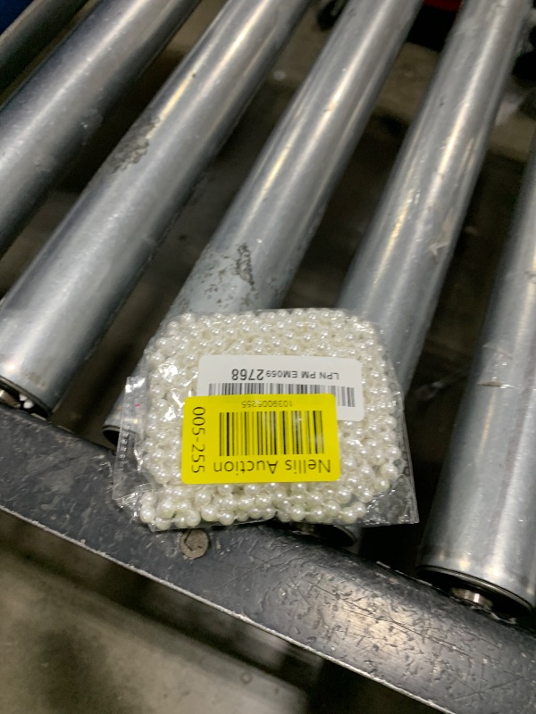 Photo 1 of 12 Pack Fake Pearl Necklace Costume Jewelry Long Faux Pearl Necklace Party Favors White Plastic Flapper Bead Strand for Kids Girls Women 1920s Wedding Bridal Shower Tea Birthday Decorations