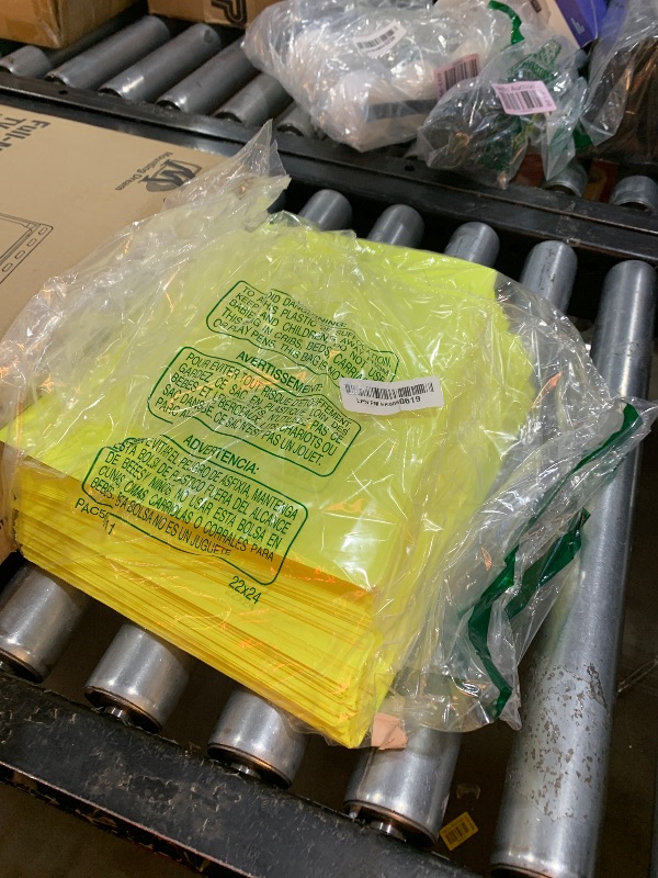 Photo 1 of Astrobrights Color Cardstock, 65 lb Cover Weight, 8.5 x 11, Lift-Off Lemon, 250/Pack