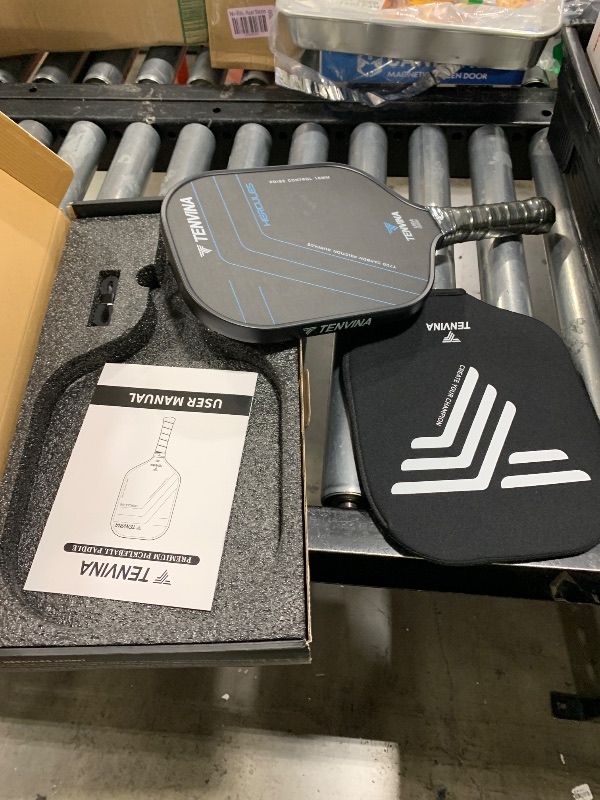 Photo 1 of Tenvina T700 carbon Friction Fiber Pickball Paddle 