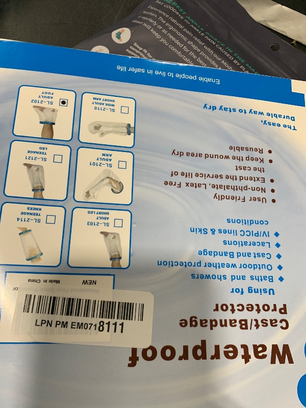 Photo 1 of 100% Waterproof Foot Cast Cover Wound Protector for Shower Bath, Watertight Cast Bag Covers for Broken Surgery Foot, Wound and Burns - Reusable [2025 Upgrade]