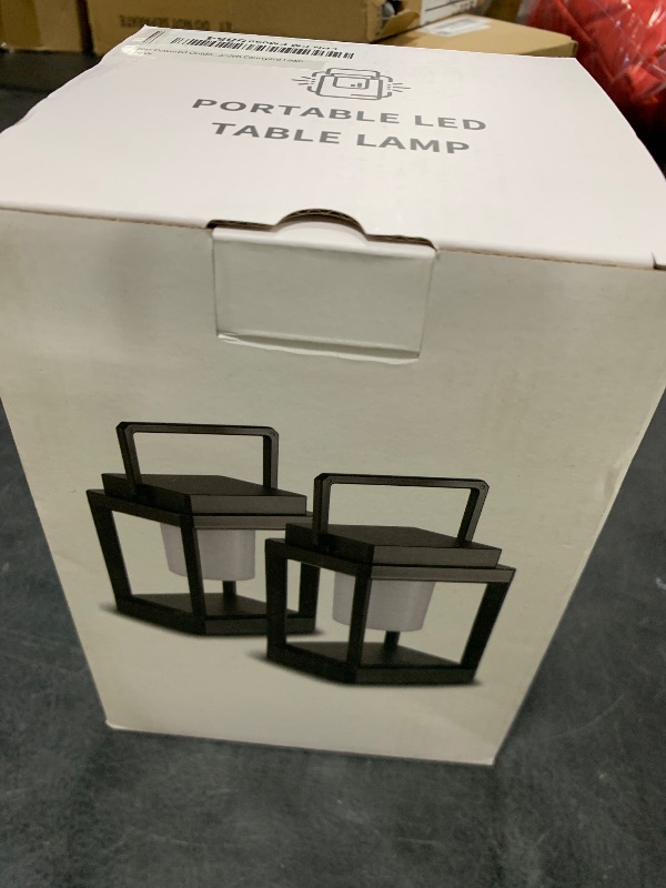Photo 1 of portable table lamp 