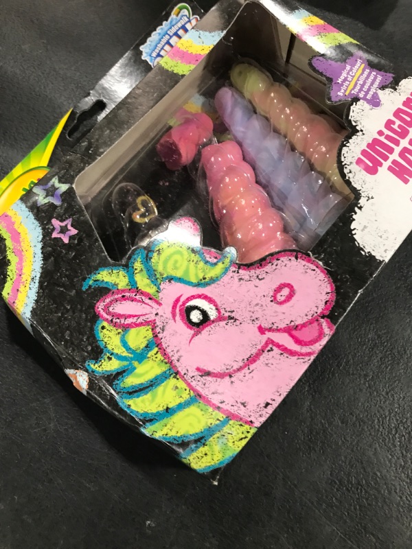 Photo 1 of Crayola : Unicorn Horns Sidewalk Chalk (Bilingual)