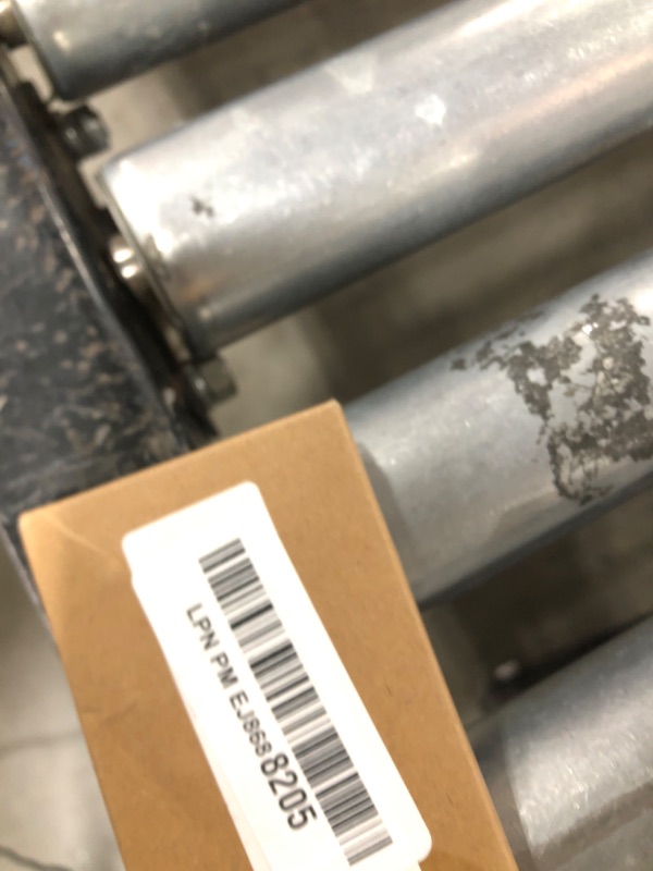 Photo 1 of uxcell Brass Pipe Fitting 90 Degree Elbow 1/4 (BSP) Male X 1/4 (BSP) Female 2pcs