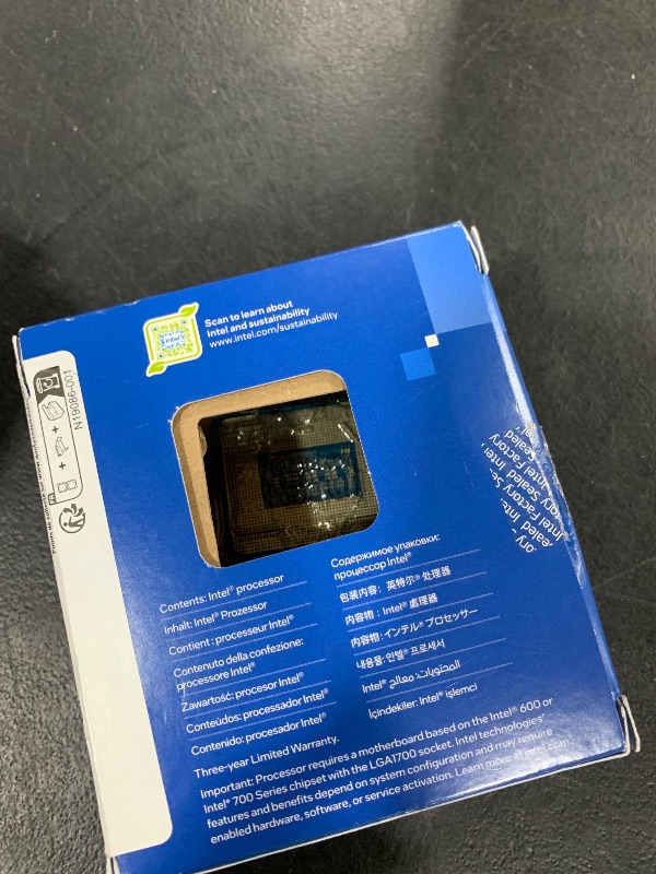 Photo 1 of Intel® Core™ i7-14700K New Gaming Desktop Processor 20 cores (8 P-cores + 12 E-cores) with Integrated Graphics - Unlocked