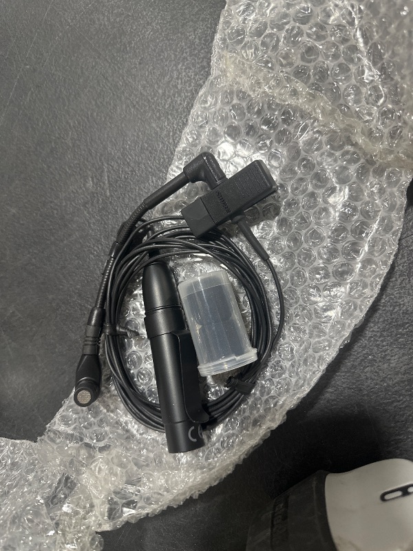 Photo 1 of Shure Wired BETA 98H/C Microphone - Miniature Instrument Mic with Wired XLR Connector, Cardioid Condenser, Clip-on with Gooseneck for Sax/Brass or Rim of Percussion (BETA98H/C)