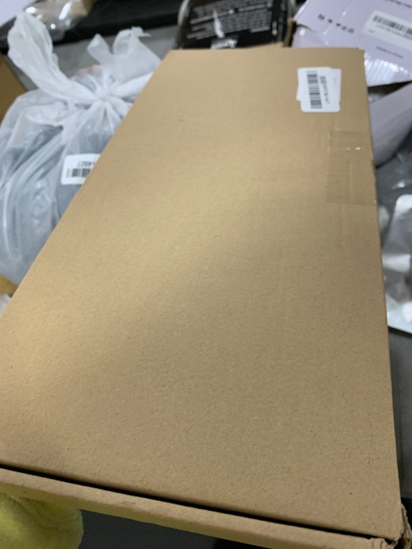 Photo 1 of 10 Pack Sublimation License Plate Blanks,Heat Thermal Transfer Sheet DIY Picture Sublimation Blank,Metal Aluminum Automotive License Plate Plates Tag for Custom Design Work - White