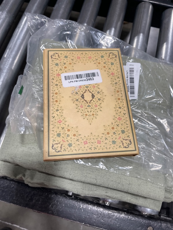 Photo 1 of Universal Book Cover for eReader Devices with 6 to 6.8 Inch Screen or 7.5 to 5.1 Inches in Size. Works with kobo, Nook, Kindle, Kindle Paperwhite, Sony, storytel and More.