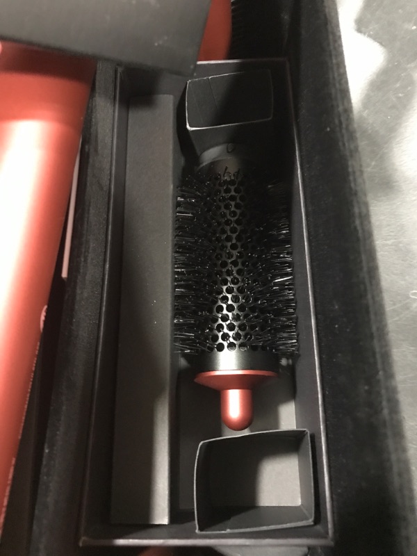 Photo 4 of Dyson Special edition Airwrap™ Complete long multi-styler in Strawberry bronze and blush pink with Detangling comb