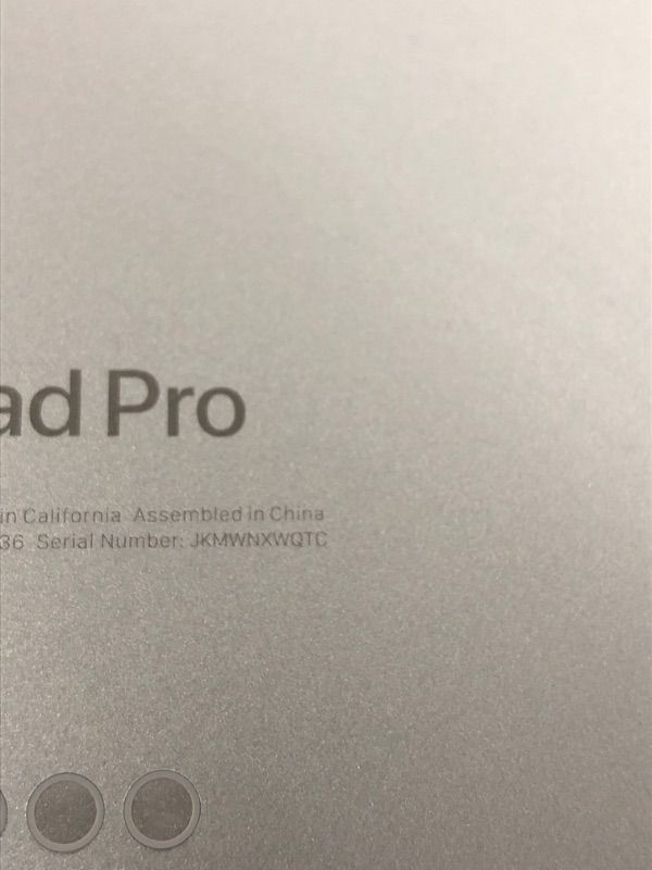 Photo 3 of Apple iPad Pro 11-Inch (M4): Built for Apple Intelligence, Ultra Retina XDR Display, 256GB, 12MP Front/Back Camera, LiDAR Scanner, Wi-Fi 6E, Face ID, All-Day Battery Life — Silver