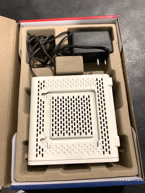 Photo 1 of ARRIS (SB8200) - Cable Modem - Fast DOCSIS 3.1 32x8 Gigabit Cable Modem , Approved for Comcast Xfinity, Cox, Charter Spectrum, & more | 1 Gbps Max Internet Speed, 4 OFDM Channels