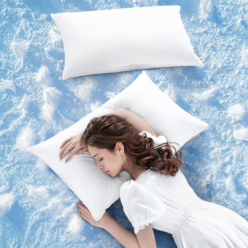 Photo 1 of Luxury Canada Goose Down Pillow 900 Fill Power 100% Cotton Pillowcase 20"X30" Bed Pillows Well Balance of Softness and Firmness (Queen Pack of 2)
