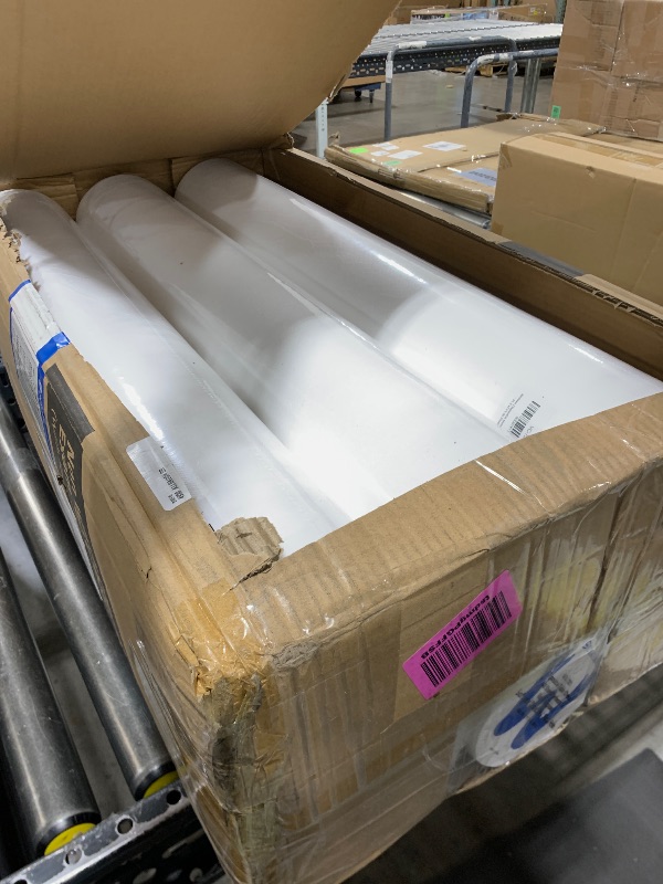 Photo 1 of Jointown Disposable Massage Table Sheets-71" x 31.5" x 50 Sheets/Roll-30 g/?-6 Roll Non woven Bed Sheets with Face Hole -Soft and Durable Table Cove Ideal for Spa, Massage Table, Tattoo, Waxing Table