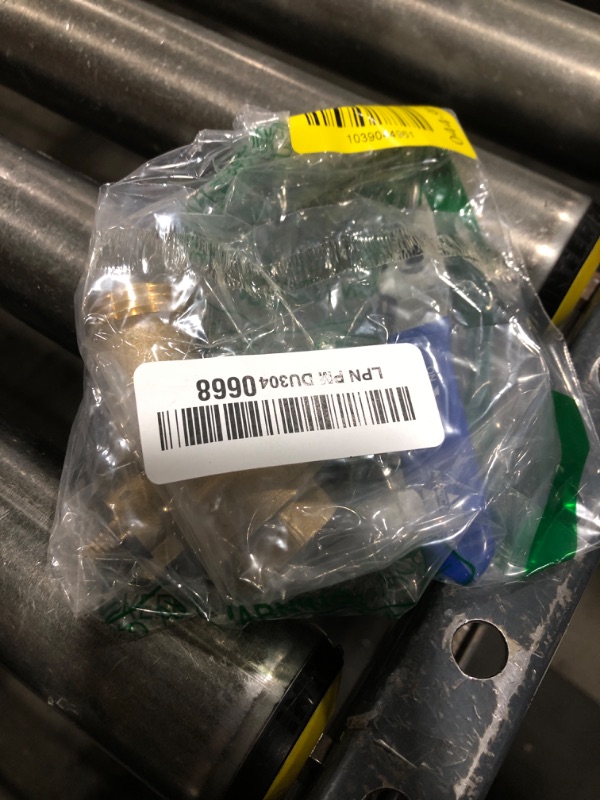 Photo 1 of American Valve M76QT 3/4" Quarter Turn Hose Bibb FIP, 2 port, 3/4-Inch, Brass