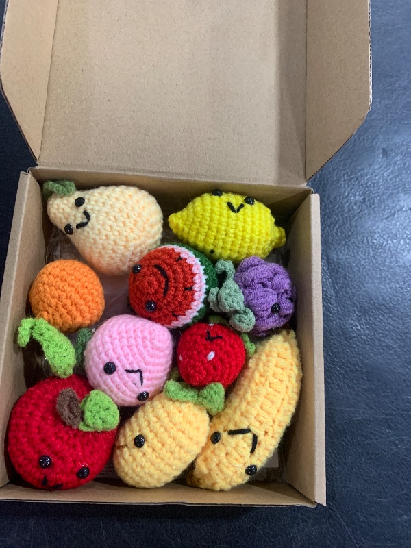 Photo 1 of 12 Pcs Inspirational Positive Fruit Crochet Keychain Bulk Cute Knitted Fruit Smile Face Motivational for Graduation Students Teacher Volunteers Nurse Gift