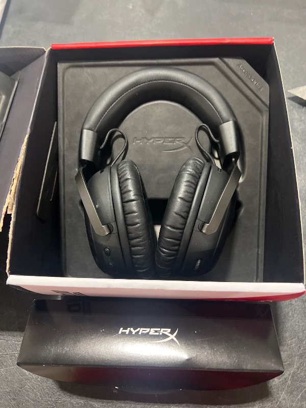 Photo 1 of HyperX Cloud III Wireless – Gaming Headset for PC, PS5, PS4, up to 120-hour Battery, 2.4GHz Wireless, DTS Spatial Audio, 53mm Angled Drivers, Memory Foam, Durable Frame, 10mm Microphone, Black
