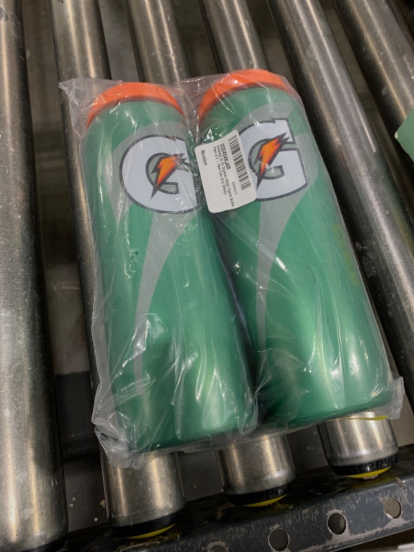 Photo 1 of Gatorade 32 Oz Squeeze Water Sports Bottle - Pack of 2 - New Easy Grip Design