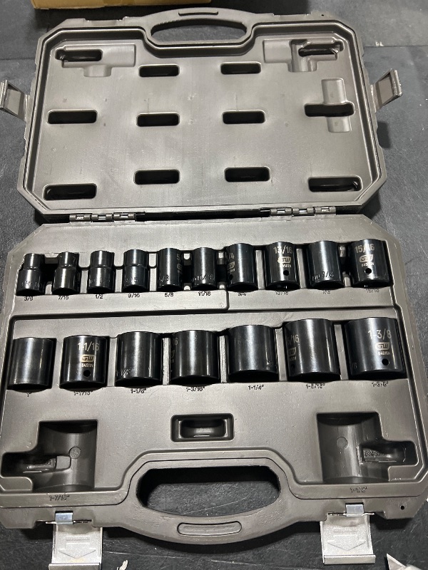 Photo 1 of GEARWRENCH 19 Pc. 1/2" Drive 6 Pt. Standard Impact Socket Set, SAE - 84932N