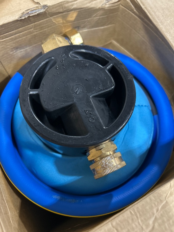 Photo 1 of H&G lifestyles Portable Water Deionizer for Car Washing Spotless Water System Spot-Free Deionized Water for Vehicles Motorcycles Boats Solar Washing