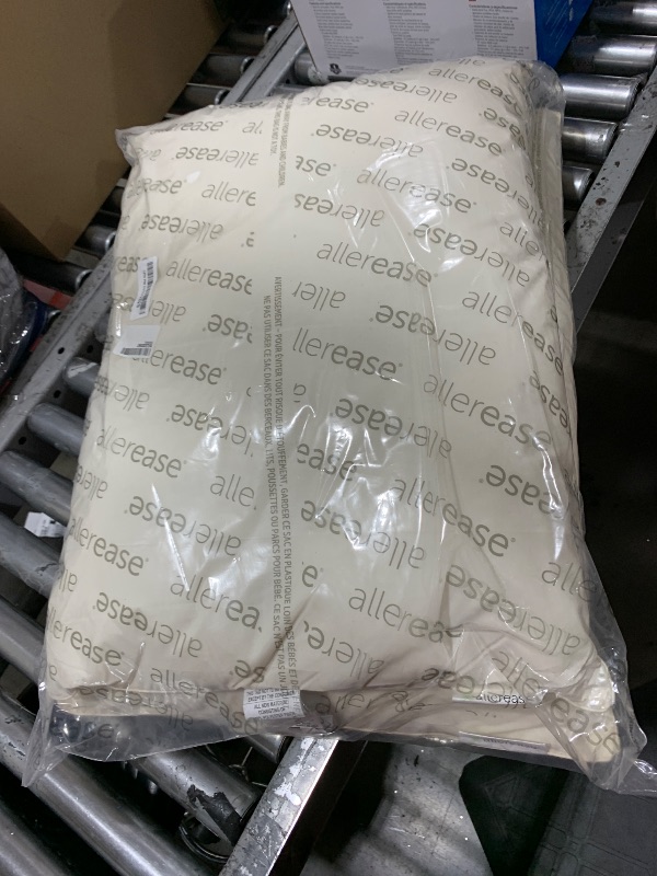 Photo 1 of AllerEase 100% Organically Grown Soft Cotton Top Odor Neutralizing Allergy Defense Fabric Bed Pillow Naturally Breathable, Hypoallergenic Fiberfill Machine Washable, Std/Q Size Pillow, White- 2 Pack