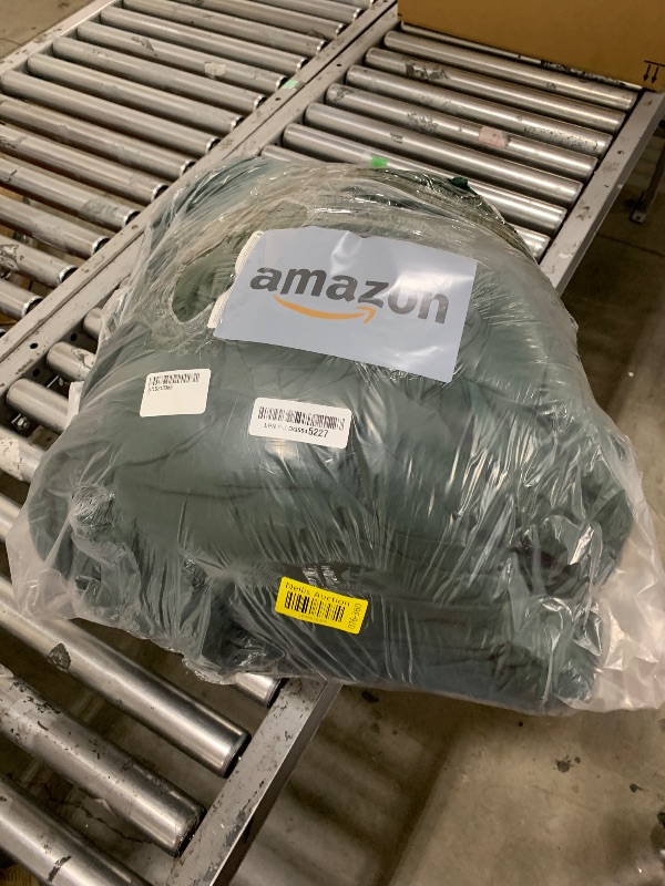 Photo 1 of Andency Queen Comforter Set 7 Piece Dark Emerald Green - Bed in a Bag Queen Boho Lightweight Fluffy Tufted Beddding Sets with Comforter, Sheets, Pillowcases & Shams