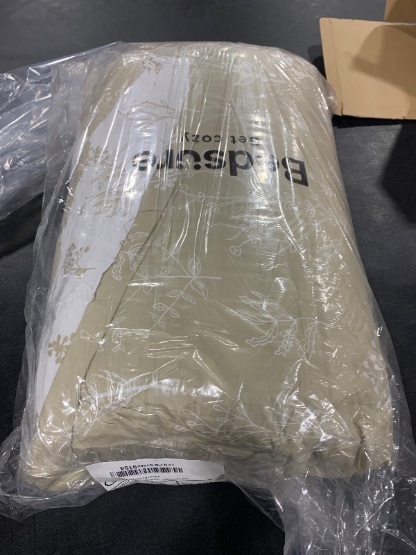 Photo 1 of Bedsure King Comforter Set - Linen Bed Set, 3 Pieces Cute Floral Bedding, 1 Soft Reversible Botanical Flowers Comforter and 2 Pillow Shams