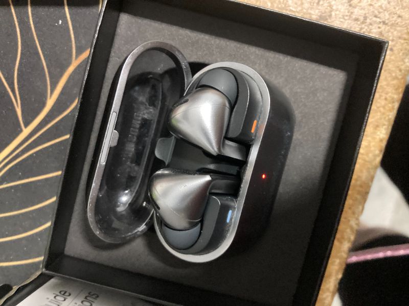 Photo 7 of SAMSUNG Galaxy Buds 3 Pro AI True Wireless Bluetooth Earbuds, Noise Cancelling, Sound Optimization, Redesigned Comfort Fit, Silver [US Version, Amazon Exclusive, 2Yr Warranty]
