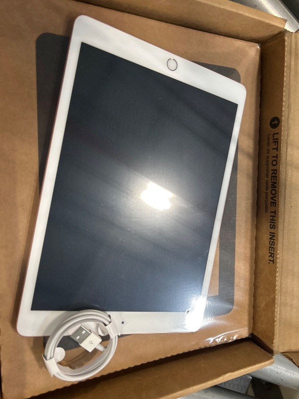 Photo 1 of ** factory sealed**2020 Apple iPad (10.2-inch, Wi-Fi, 32GB) - Gold (8th Generation)