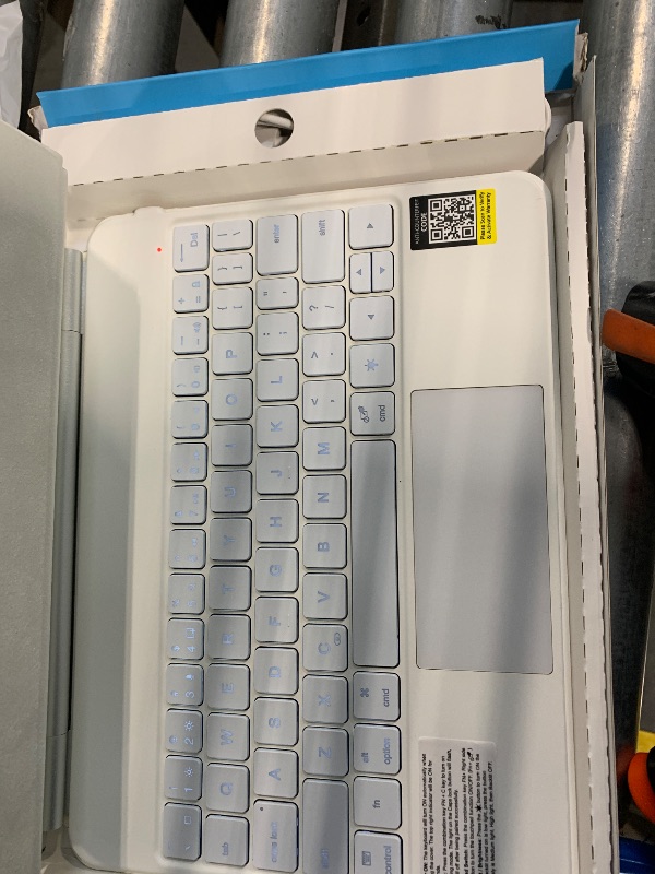 Photo 1 of Apple Magic Keyboard: iPad Keyboard case for iPad Pro 11-inch (1st, 2nd, 3rd, 4th gen) and iPad Air (4th, 5th gen, and M2), Great Typing Experience, Built-in trackpad, US English - White