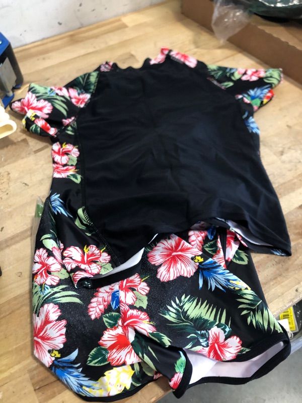 Photo 1 of ADUKIDE Size 11 12 Kids Girl Rash Guard Swimsuit 2 Piece Tankini Set Flower Short Sleeve Bathing Suit with Shorts UV Protection        