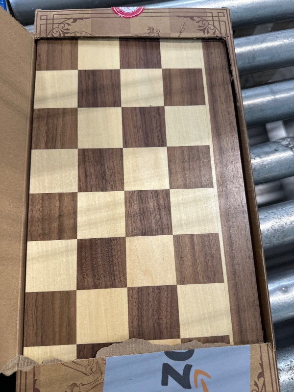 Photo 1 of ***case only***
AMEROUS 15 Inches Magnetic Wooden Chess Set - 2 Extra Queens - Folding Board - Pieces Storage Slots, Handmade Portable Travel Chess Game - Beginner Chess Set for Kids, 6 up Age