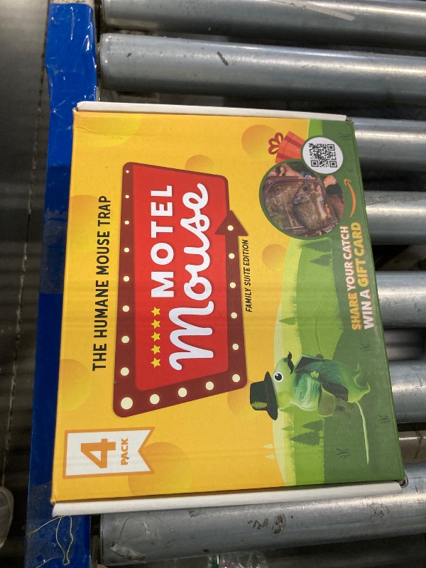 Photo 1 of Motel Mouse Humane No Kill Live Catch and Release Mouse Traps, Reusable with Cleaning Brush - 4 Pack