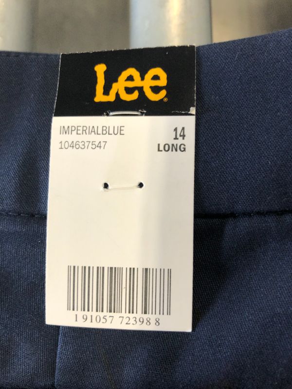 Photo 1 of  
\



LEE imperial blue wrinkle free



LEE wrinkle free straight leg navy blue long 14 







