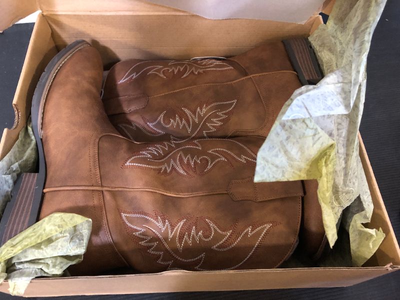 Photo 1 of size 11--IUV Wide Cowboy Boots For Men Square Toe Western Boot Durable Retro Classic Embroidered Pull On Boots Slip Resistant Country Boot
