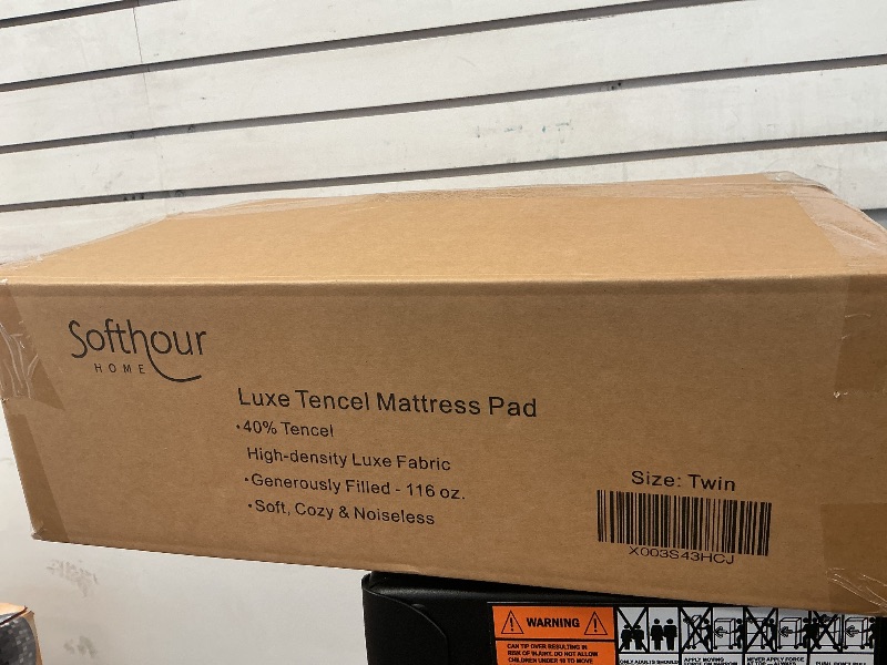 Photo 1 of Softhour Padded Topper Twin Size 40% Tencel Blend Rayon from Bamboo and Cotton Filled Mattress Cover, Thick, Luxurious and Comfort Mattress Pad, Deep Pocket for 21" Mattress