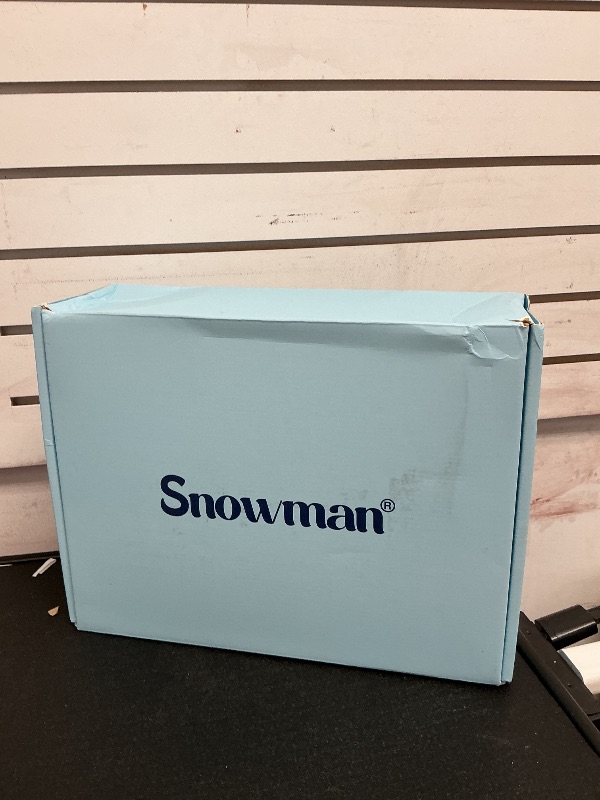 Photo 1 of SNOWMAN Cooling Comforter King Size,Lightweight Cooling Blanket for Hot Sleeper 106x90 Inch, Q-Max>0.4, Double-Sided Cool Tech Comforter, Soft Breathable Silk Smooth Feeling,Mint Green