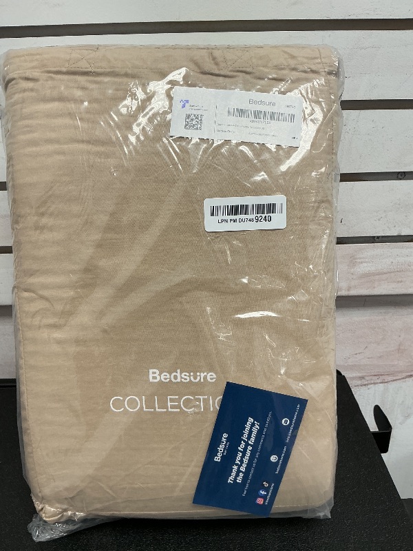 Photo 1 of Bedsure Cotton Duvet Cover Set - 100% Cotton Waffle Weave Khaki Duvet Cover Oversized King Size, GentleSoft™ and Breathable Bedding Set for All Season, 3 Pieces, 120"x98"
