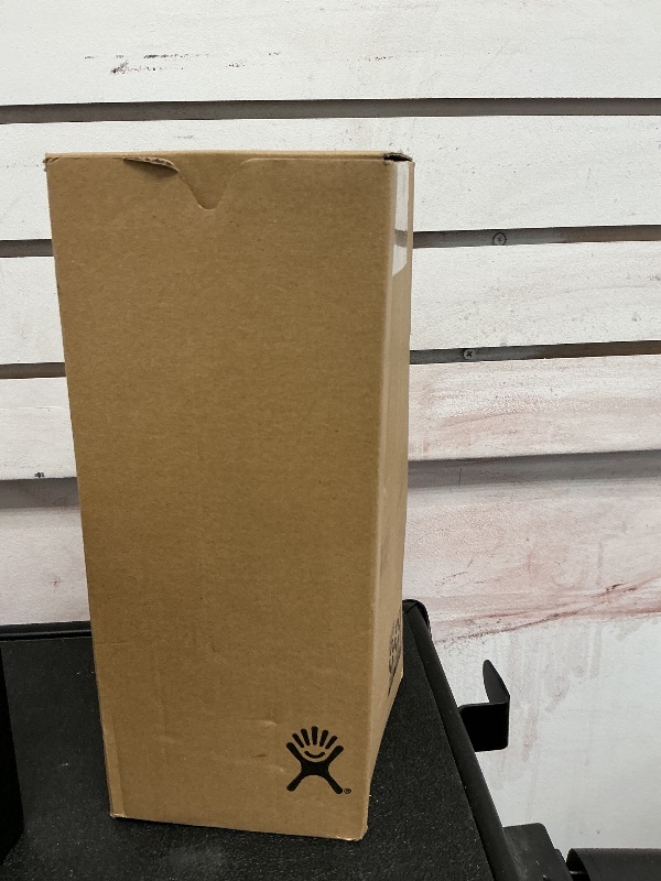 Photo 1 of Hydro Flask All Around Travel Tumbler White 32 Oz