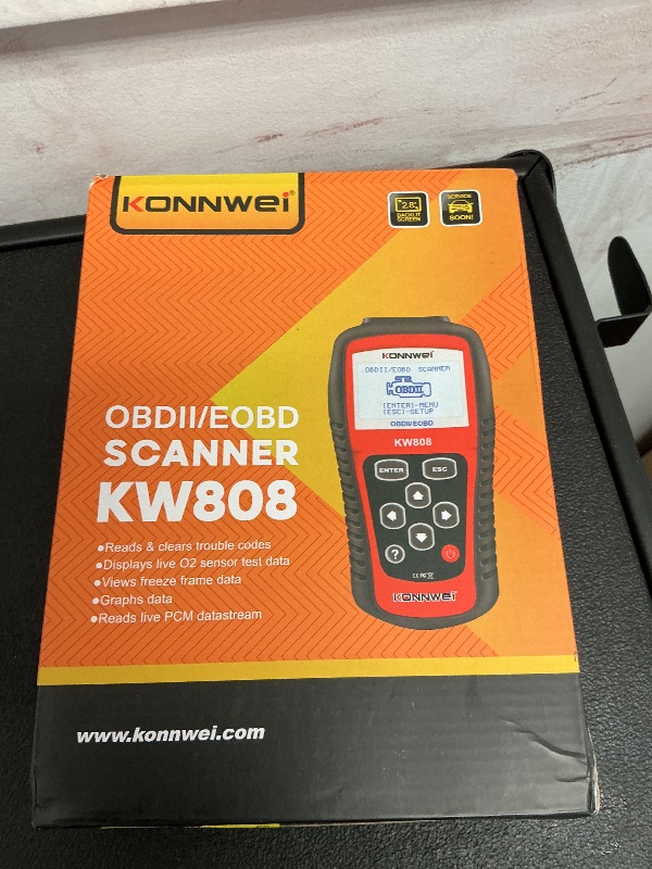 Photo 1 of KONNWEI KW808 Auto OBDII Code Reader 2.8"Large Screen OBD2 Scanner with Full Diagnostic Scan Tool Functions Check Car Engine Light Fault Code Analyzer for All 1996 and Newer Cars with OBD II Protocol