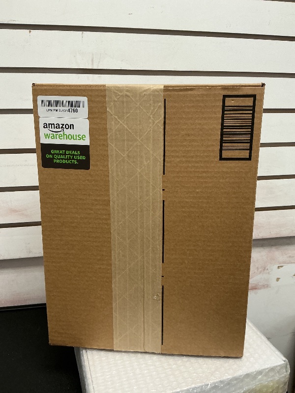 Photo 1 of 2019 Apple iPad (10.2-inch, Wi-Fi, 32GB) - Space Gray (Renewed Premium)