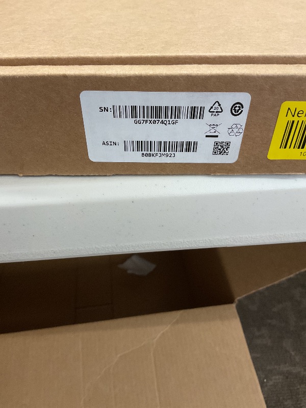 Photo 1 of 2020 Apple iPad (10.2-inch, Wi-Fi, 32GB) - Gold (8th Generation)