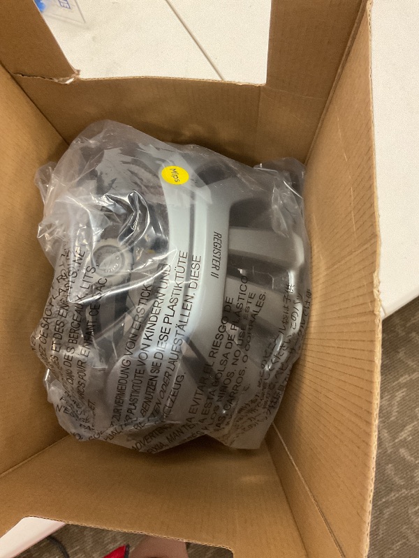 Photo 1 of Giro Register MIPS Adult Recreational Cycling Helmet