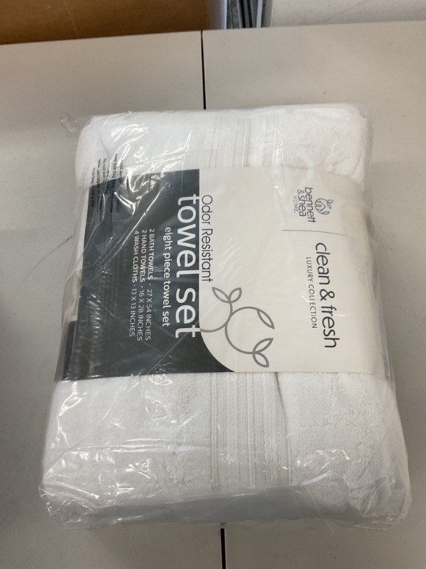 Photo 1 of BENNETT AND SHEA HOME 8 PIECE TOWEL SET WHITE
