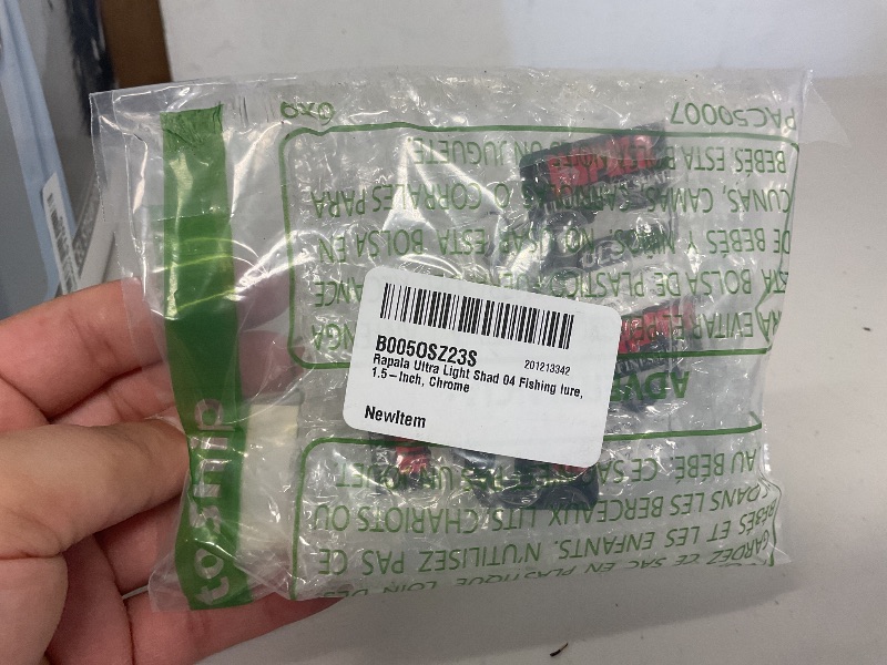 Photo 1 of Rapala Ultra Light Shad 04 Fishing lure, 1.5-Inch, Chrome
