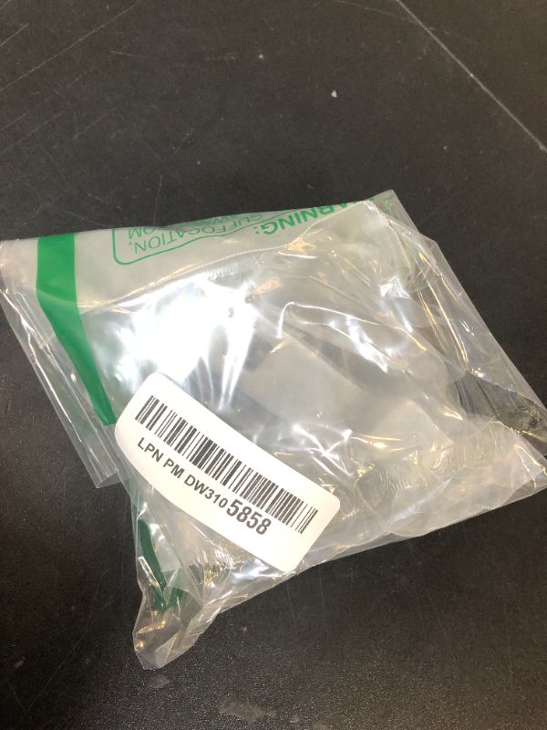 Photo 1 of Dailydanny 2 Pack Chain Link Fence Frame Gate Post Female Hinge with Bolts and Nuts (1-3/8 Inch)