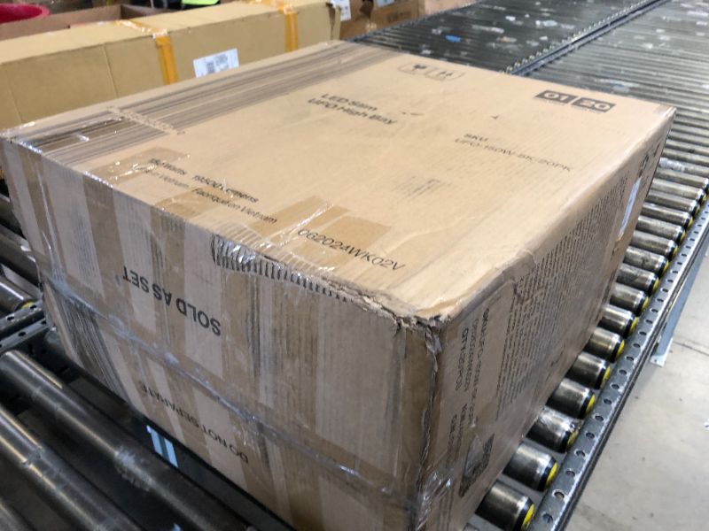 Photo 1 of Sunco 20 Pack UFO LED High Bay Light, Shop Lights for Warehouse, Plug & Play, 19500 LM, 150W, 5000K Daylight, Power Cord Included, IP65 Waterproof Shatterproof Fixture UL.