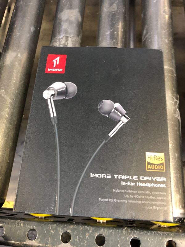 Photo 1 of 1MORE Triple Driver In-Ear Earphones Hi-Res Headphones with High Resolution, Bass Driven Sound, MEMS Mic, In-Line Remote, High Fidelity for Smartphones/PC/Tablet - Silver