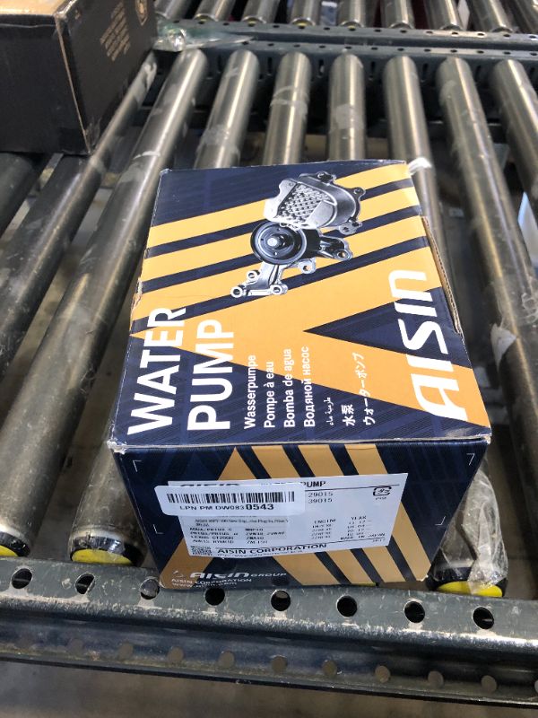 Photo 1 of AISIN WPT-190 New Engine Water Pump with Gaskets - Compatible with Select Lexus CT200h Toyota Prius, Prius C, Prius Plug-In, Prius V